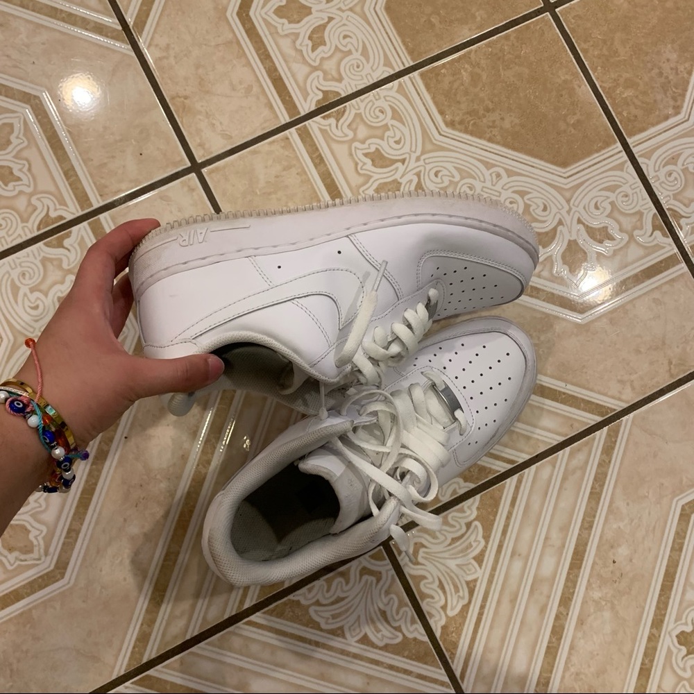 Air Forces - image 7